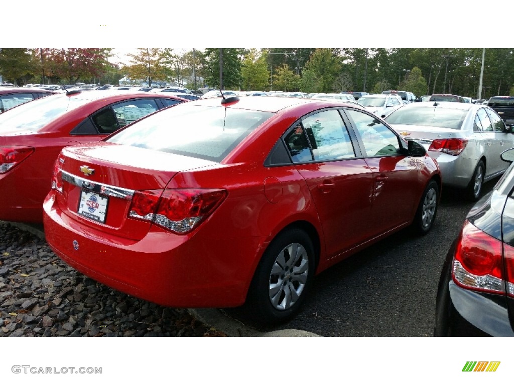 2016 Cruze Limited LS - Red Hot / Jet Black/Medium Titanium photo #5