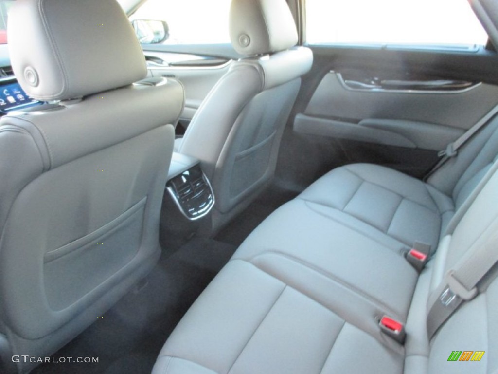 2016 Cadillac XTS Premium Sedan Rear Seat Photos