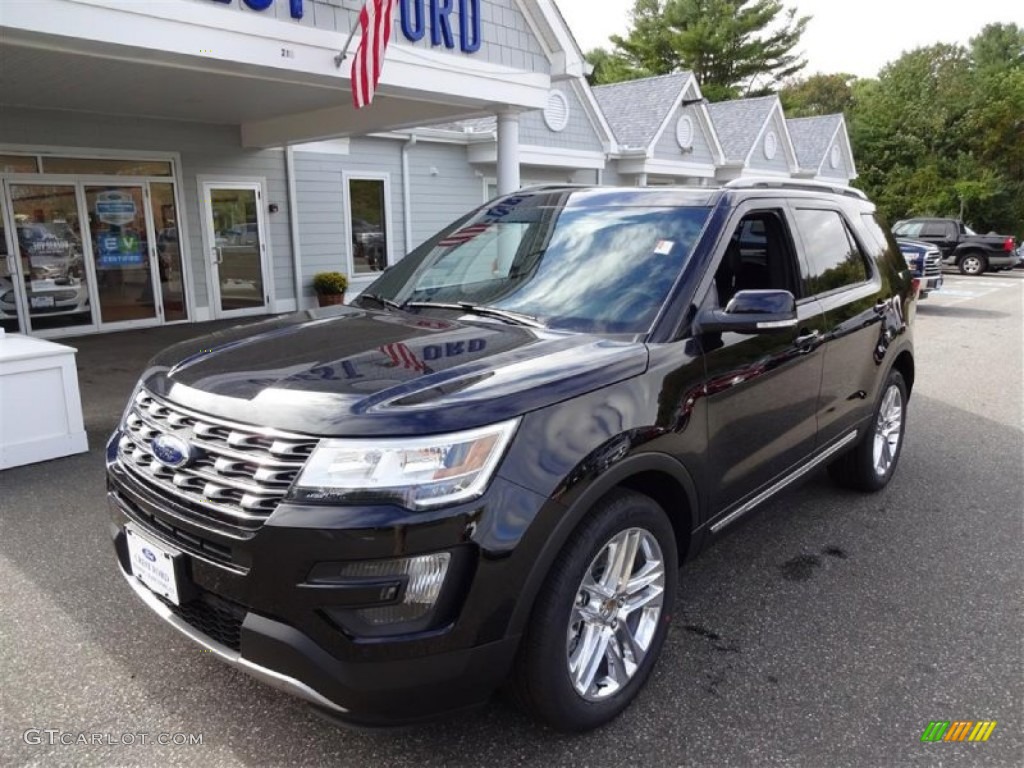 2016 Explorer XLT 4WD - Shadow Black / Ebony Black photo #3