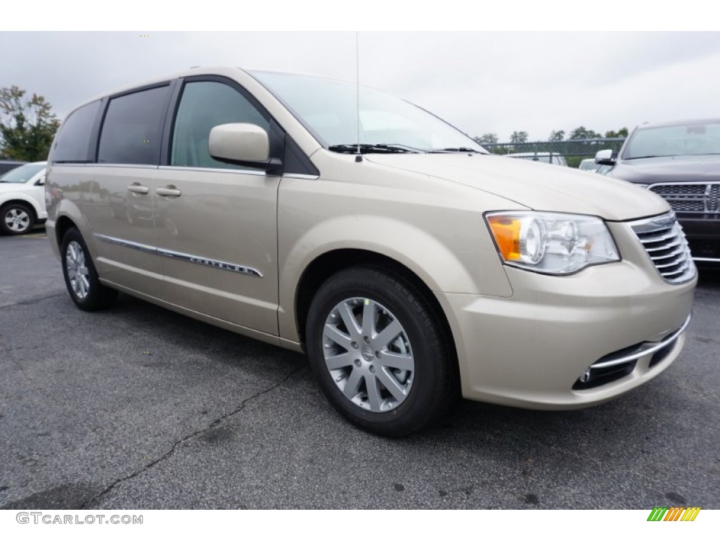 Cashmere/Sandstone Pearl 2016 Chrysler Town & Country Touring Exterior Photo #107692107
