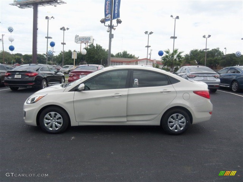 Misty Beige 2016 Hyundai Accent SE Sedan Exterior Photo #107693163
