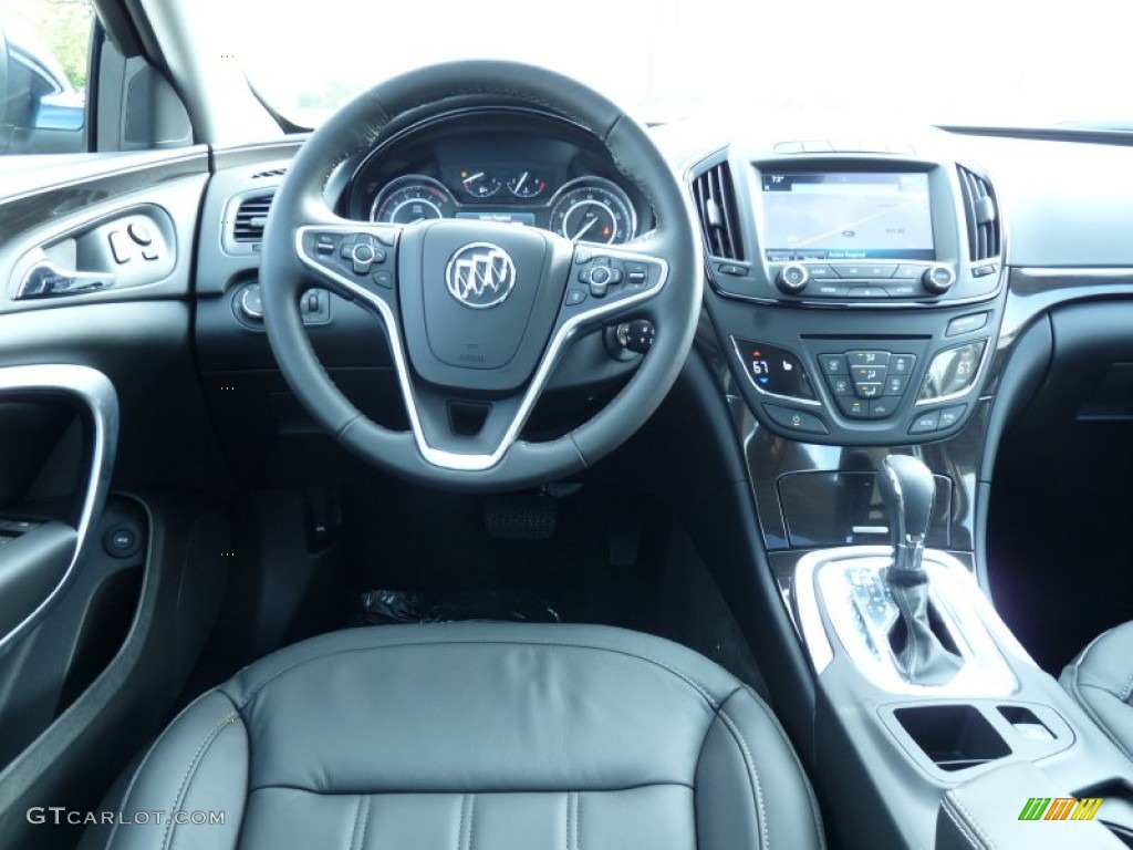 2016 Buick Regal Premium II Group AWD Dashboard Photos