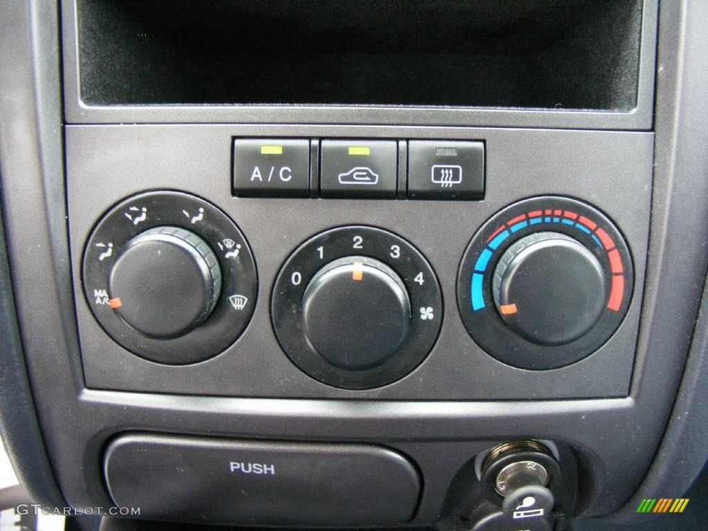 2006 Elantra GLS Sedan - Electric Red / Gray photo #35