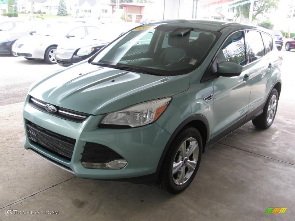 2013 Escape SE 2.0L EcoBoost 4WD - Frosted Glass Metallic / Charcoal Black photo #24