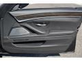 Black Sapphire Metallic - M5 Sedan Photo No. 24