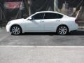Ivory Pearl - M 35 Sedan Photo No. 1