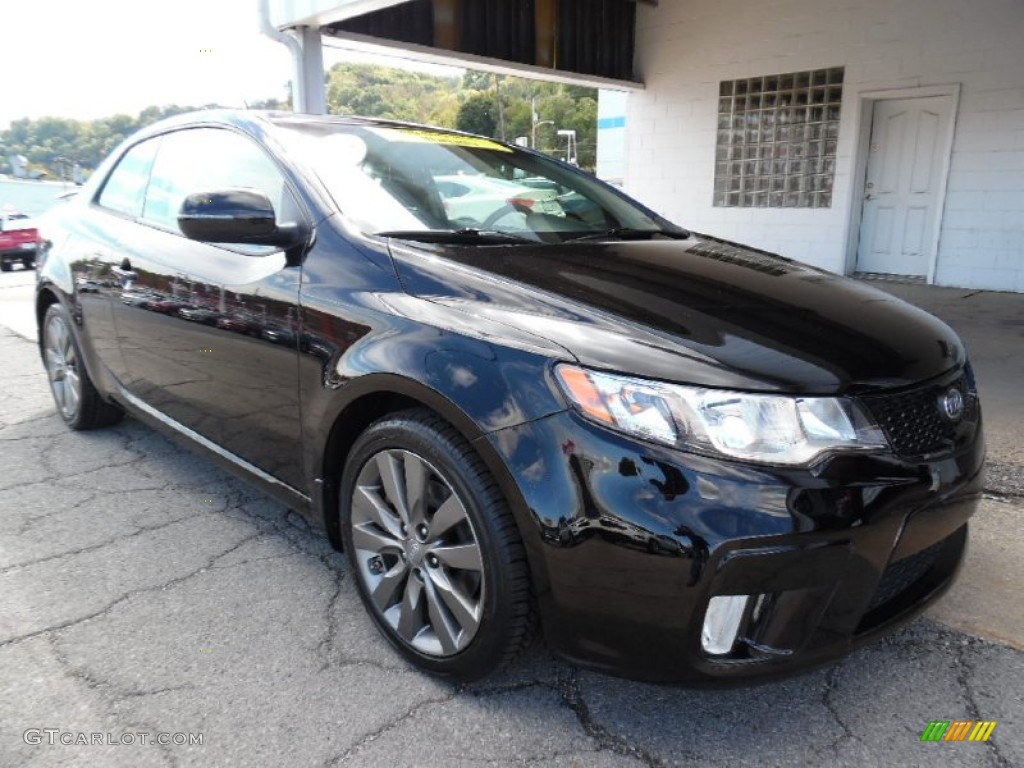 2012 Forte Koup SX - Ebony Black / Black photo #9