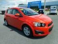 Inferno Orange Metallic - Sonic LT Hatch Photo No. 11