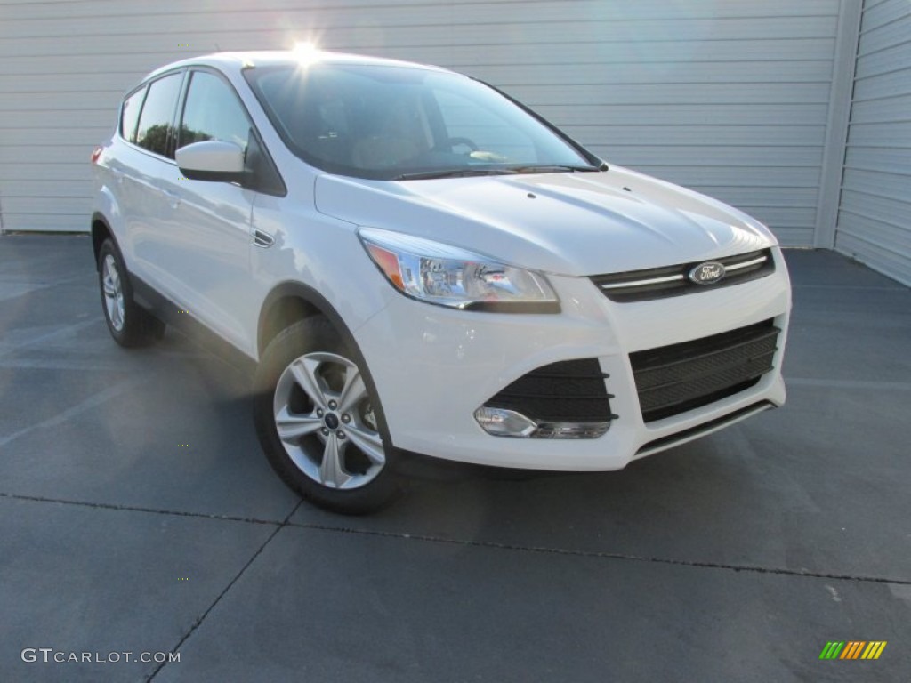 2016 Escape SE - Oxford White / Medium Light Stone photo #1