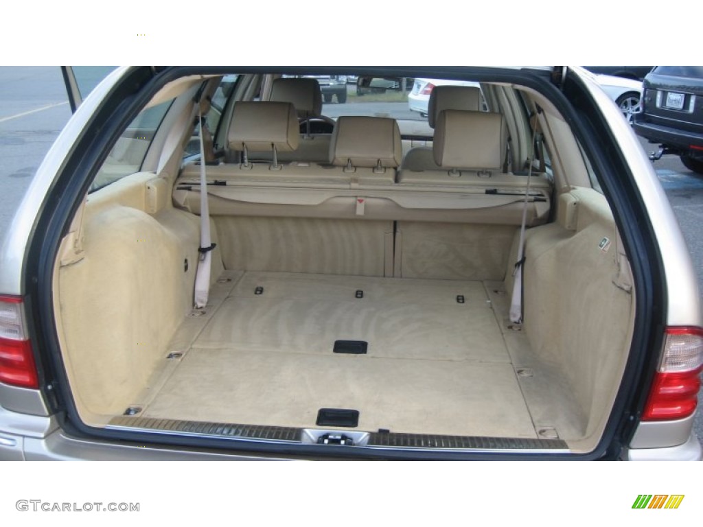 2001 Mercedes-Benz E 320 4Matic Wagon Trunk Photos
