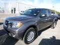 Front 3/4 View of 2016 Frontier SV King Cab 4x4
