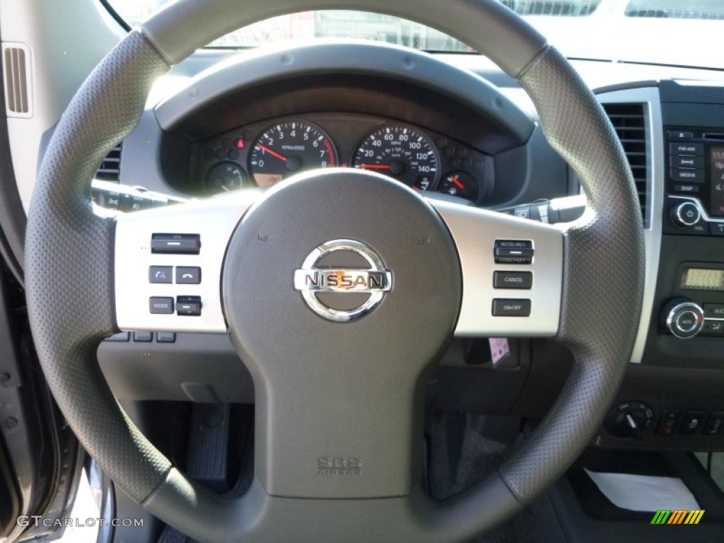 2016 Nissan Frontier SV King Cab 4x4 Graphite Steering Wheel Photo #107711304