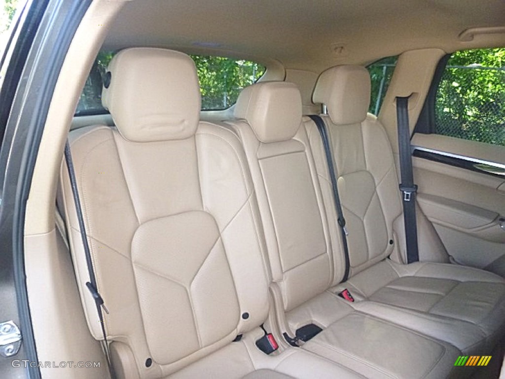 2011 Cayenne  - Umber Brown Metallic / Luxor Beige photo #22