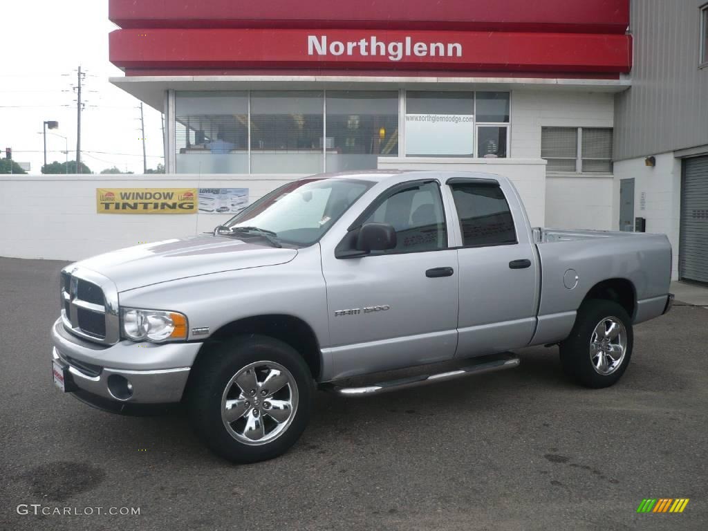 Bright Silver Metallic Dodge Ram 1500