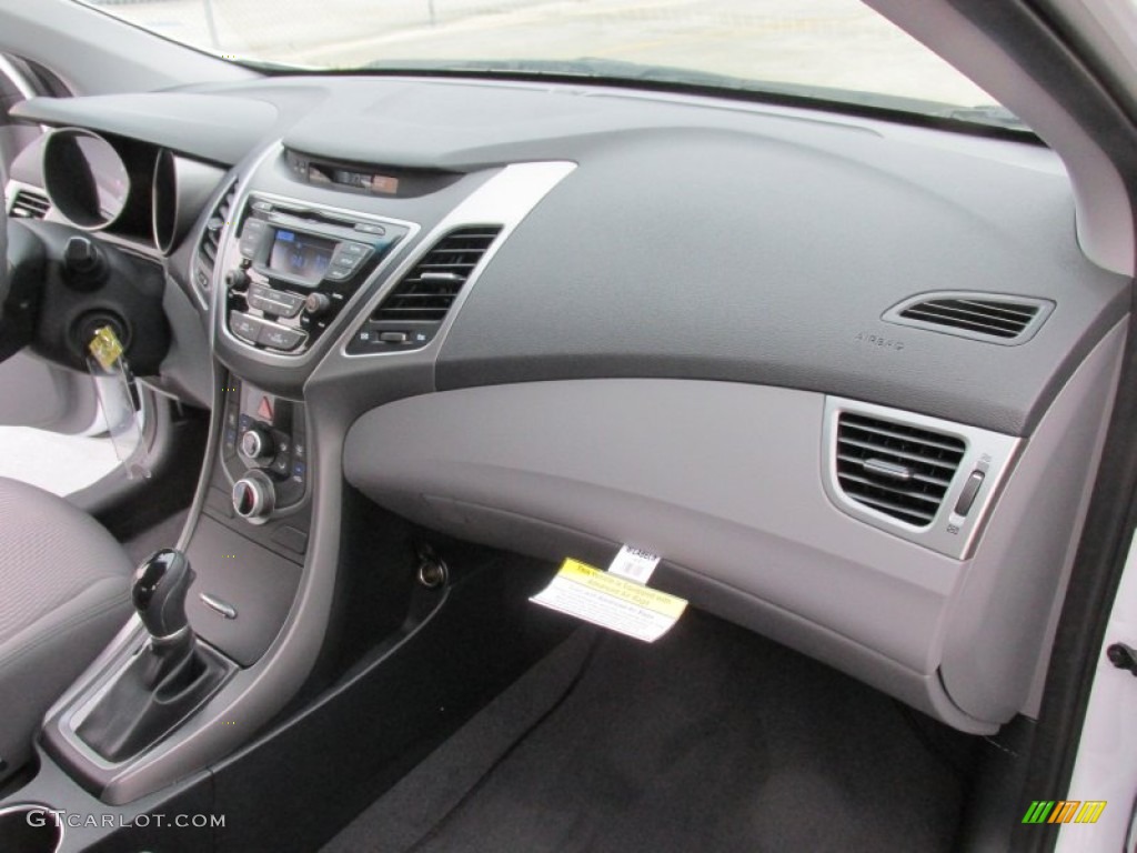 2016 Elantra SE - White / Gray photo #15