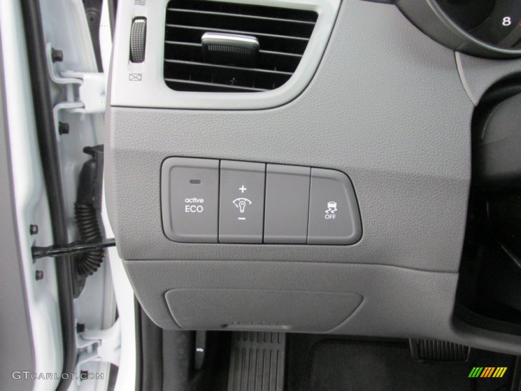 2016 Elantra SE - White / Gray photo #29