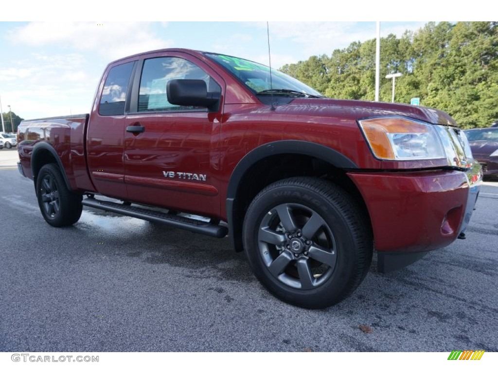 2015 Nissan Titan SV King Cab 4x4 Exterior Photos