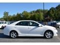 Super White - Camry SE Photo No. 2