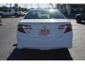 Super White - Camry SE Photo No. 4