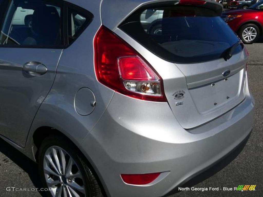 2014 Fiesta SE Hatchback - Ingot Silver / Charcoal Black photo #34