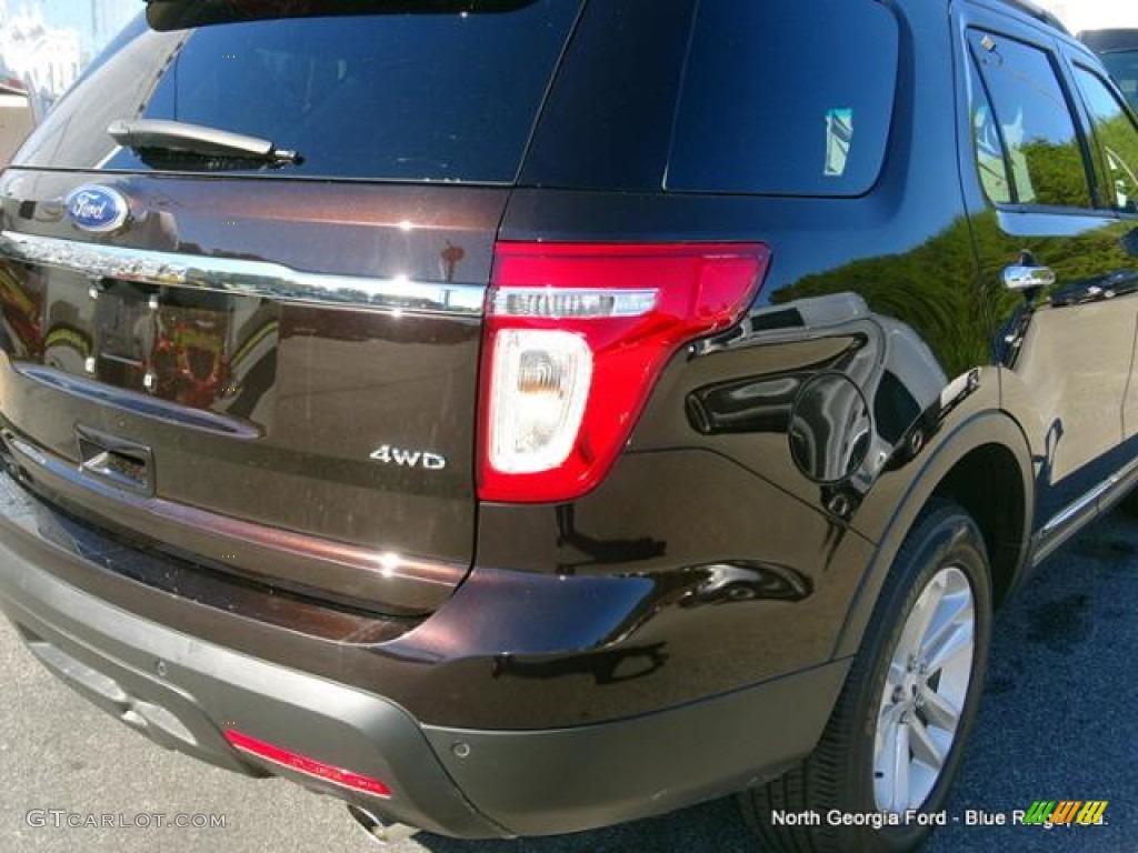 2013 Explorer XLT 4WD - Kodiak Brown Metallic / Medium Light Stone photo #38