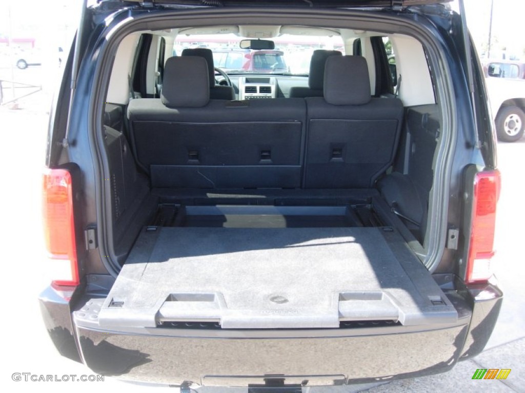 2007 Nitro SLT 4x4 - Black / Dark Khaki/Medium Khaki photo #15