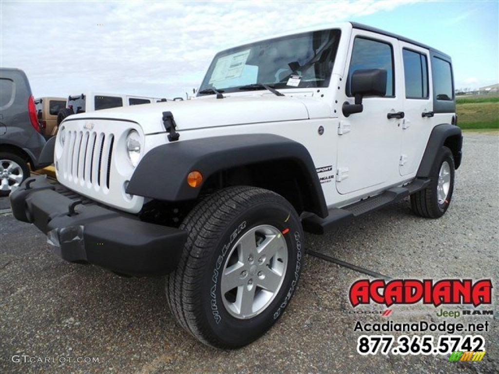 2016 Wrangler Unlimited Sport 4x4 - Bright White / Black photo #1