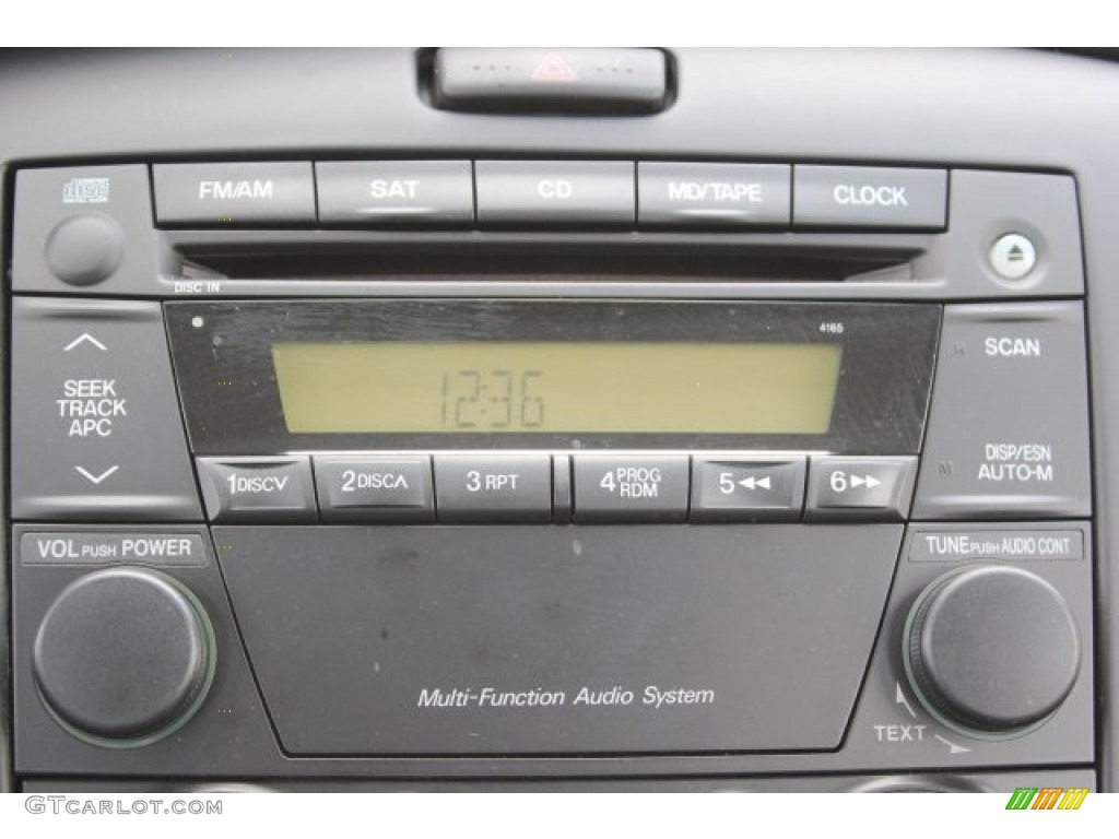 2005 MPV LX - Sunlight Silver Metallic / Gray photo #27