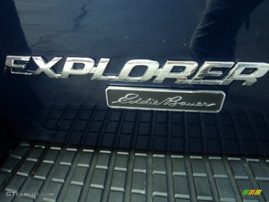 2004 Explorer Eddie Bauer 4x4 - Dark Blue Pearl Metallic / Medium Parchment photo #35