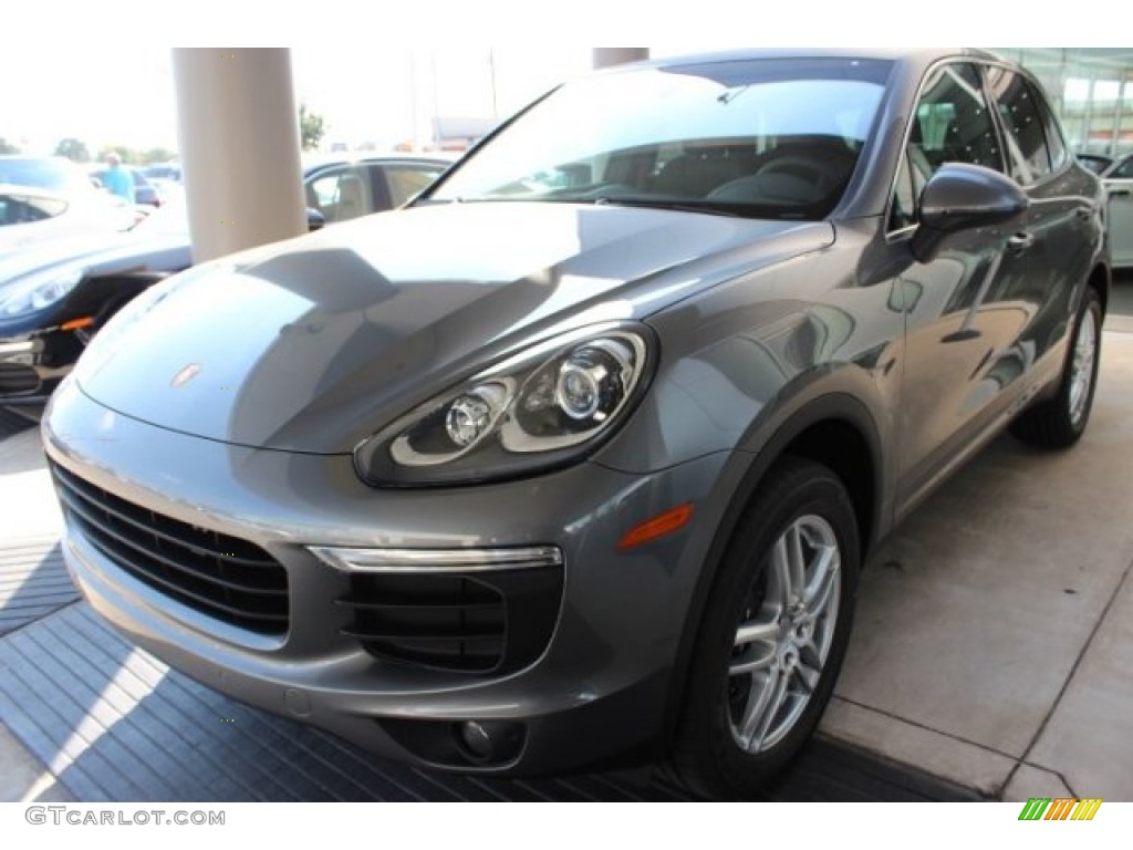 Meteor Grey Metallic 2016 Porsche Cayenne Standard Cayenne Model Exterior Photo #107738465