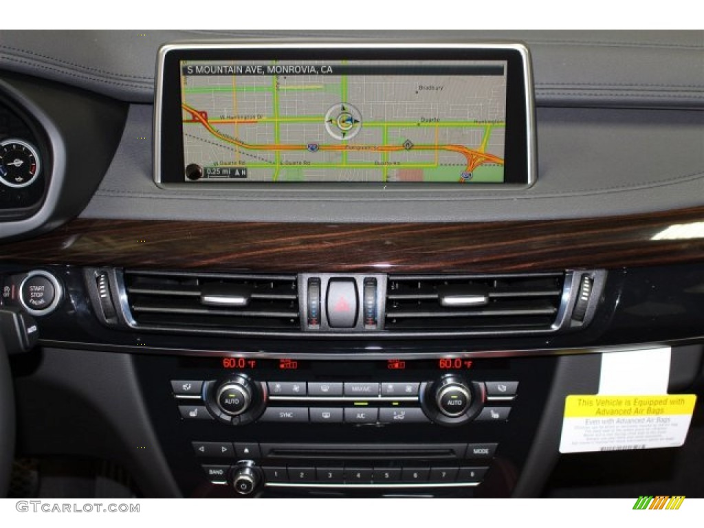 2016 BMW X6 xDrive35i Controls Photos