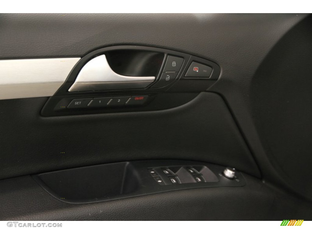 2013 Audi Q7 3.0 S Line quattro Controls Photo #107743346