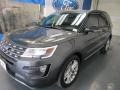 2016 Magnetic Metallic Ford Explorer XLT  photo #3