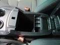 2016 Magnetic Metallic Ford Explorer XLT  photo #25