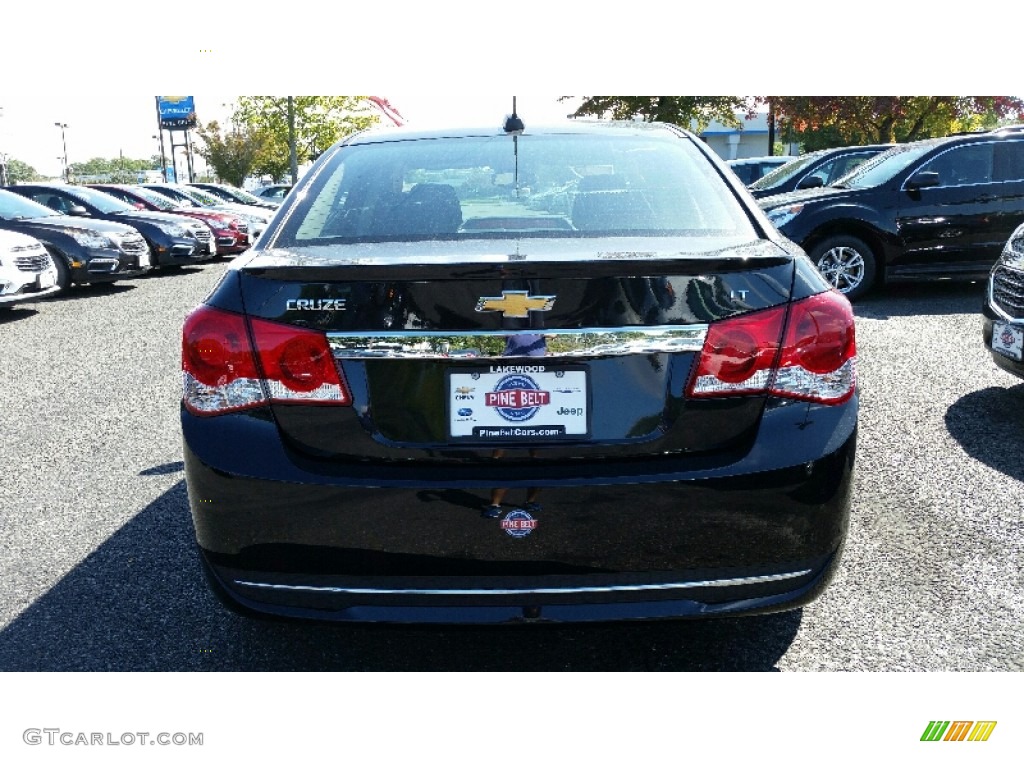 2016 Cruze Limited LT - Black Granite Metallic / Jet Black photo #5