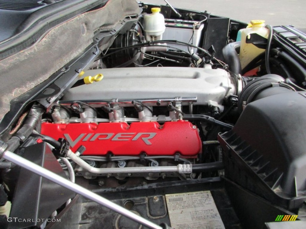 2006 Dodge Ram 1500 SRT-10 Quad Cab Engine Photos