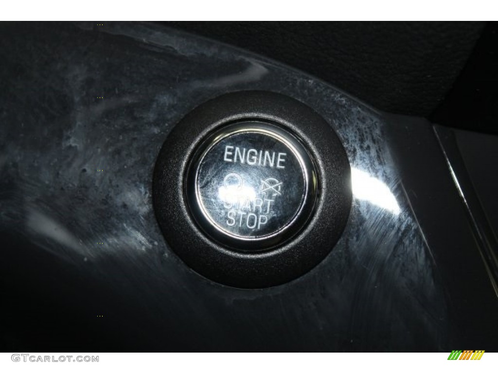 2014 Escape Titanium 2.0L EcoBoost 4WD - Tuxedo Black / Charcoal Black photo #32