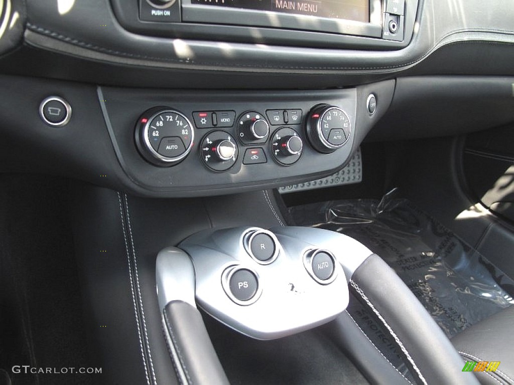 2012 Ferrari FF Standard FF Model Controls Photo #107767755