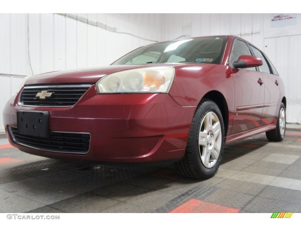 2007 Malibu Maxx LT Wagon - Sport Red Metallic / Titanium Gray photo #3