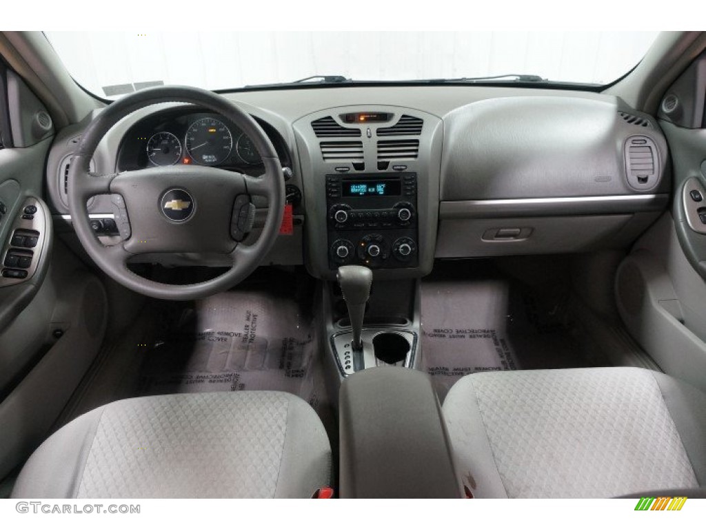 2007 Malibu Maxx LT Wagon - Sport Red Metallic / Titanium Gray photo #26