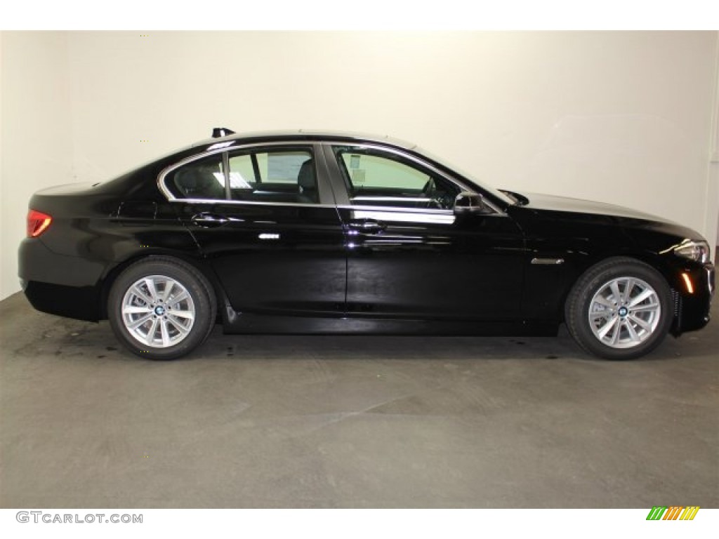 2016 5 Series 528i Sedan - Jet Black / Black photo #2