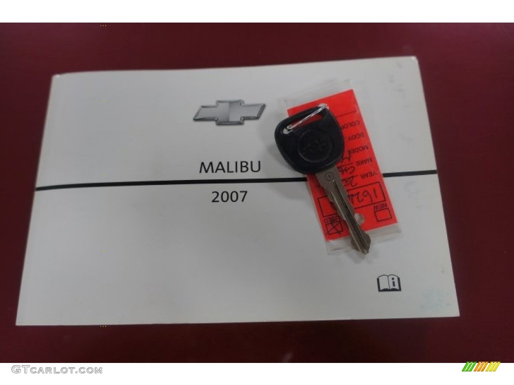 2007 Malibu Maxx LT Wagon - Sport Red Metallic / Titanium Gray photo #36