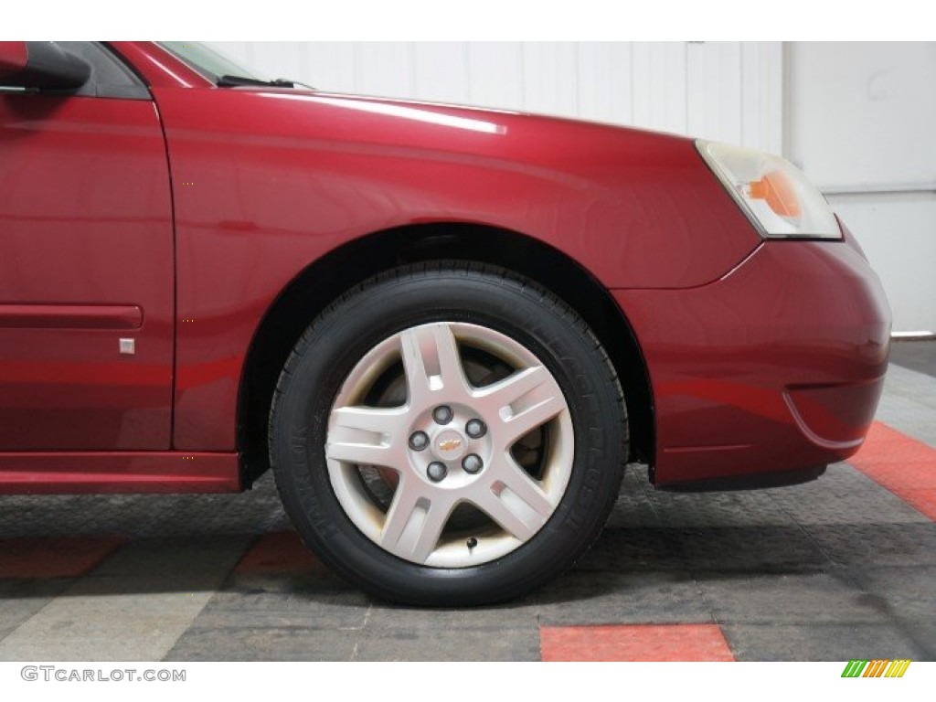 2007 Malibu Maxx LT Wagon - Sport Red Metallic / Titanium Gray photo #43