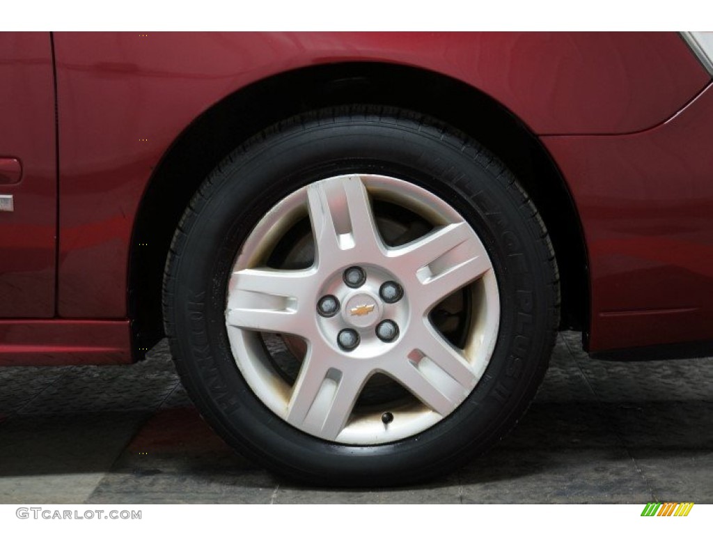 2007 Malibu Maxx LT Wagon - Sport Red Metallic / Titanium Gray photo #44