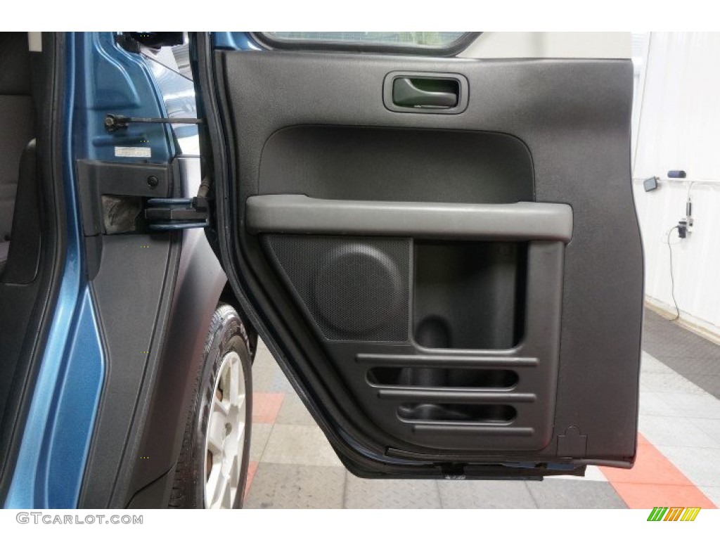 2007 Element LX AWD - Atomic Blue Metallic / Black/Titanium photo #15