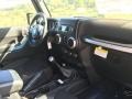 Black - Wrangler Sahara 4x4 Photo No. 4