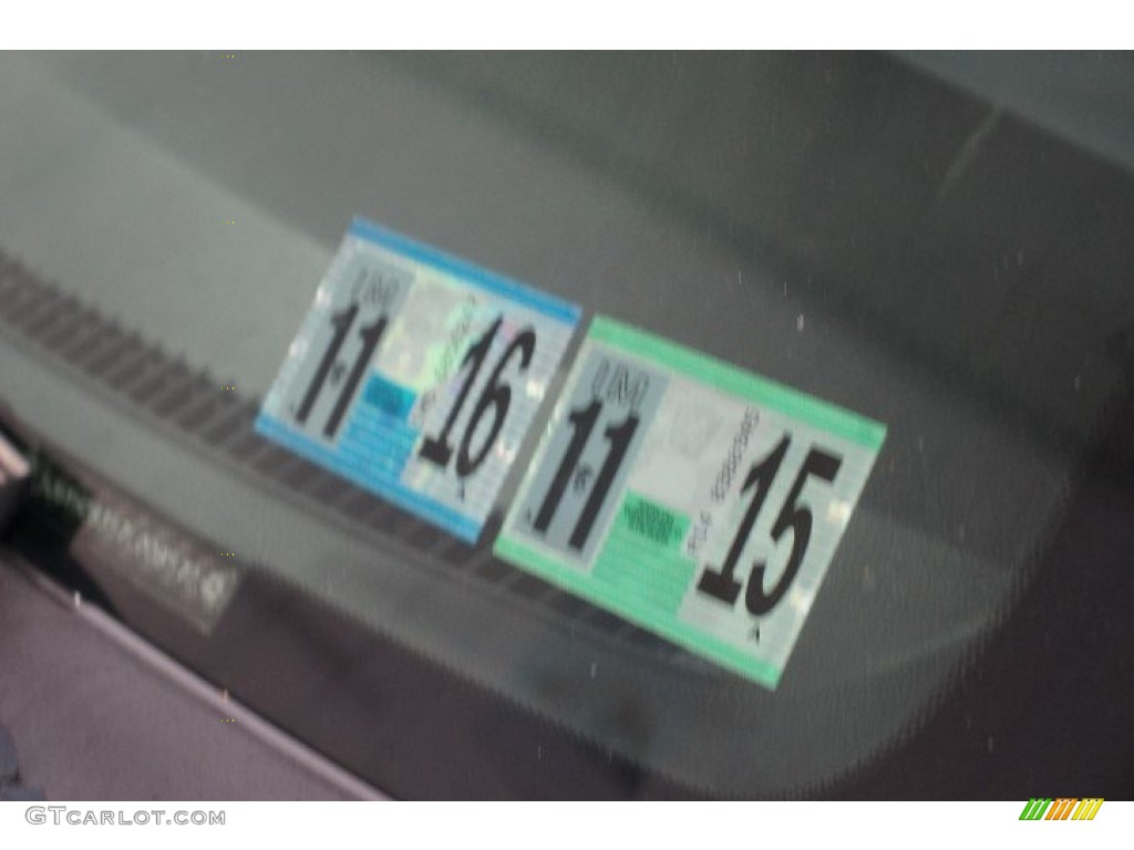 2007 Element LX AWD - Atomic Blue Metallic / Black/Titanium photo #73