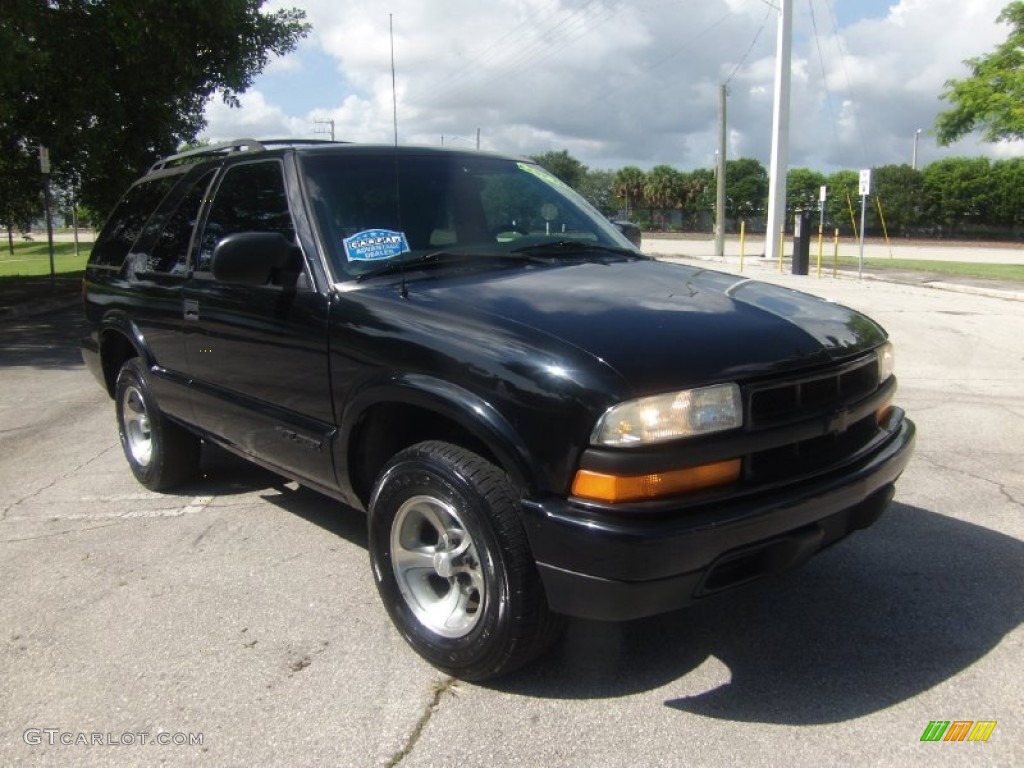 2002 Blazer LS - Onyx Black / Graphite photo #7