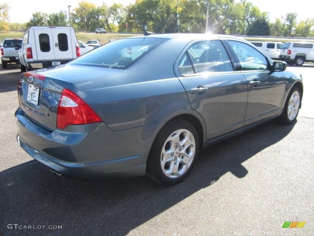 2011 Fusion SE - Steel Blue Metallic / Medium Light Stone photo #3