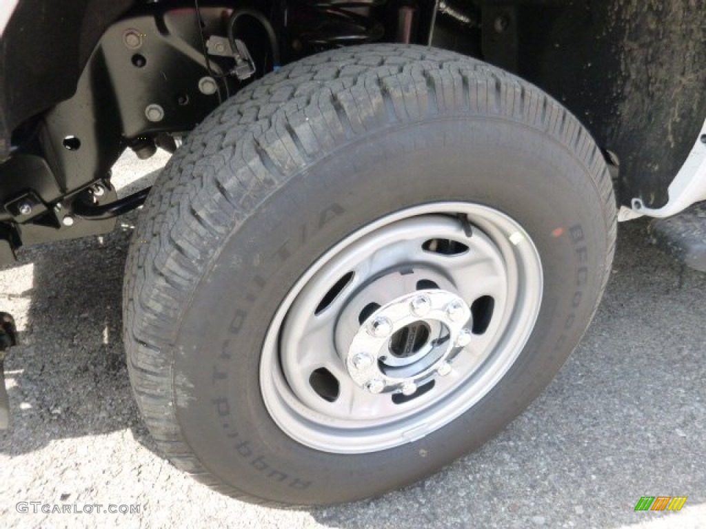 2016 Ford F250 Super Duty XL Regular Cab 4x4 Plow Truck Wheel Photos